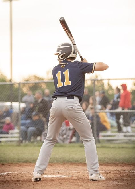 Baseball Team Pictures Poses, Baseball Team Pictures, Team Picture Poses, Baseball Photography, Baseball Pictures, Baseball Boys, Baseball Photos, Team Pictures, Player One