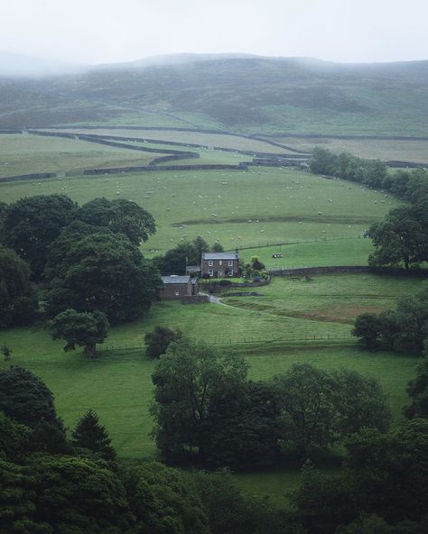 6,317 Likes, 96 Comments - James Lloyd Cole (@jameslloydcole) on Instagram: “Whoever built this house chose the perfect spot. Did you notice how many sheep they have roaming…” James Lloyd, Lloyd Cole, A Night At The Opera, Between Two Worlds, British Countryside, English Countryside, Future Life, Nature Aesthetic, Pretty Places