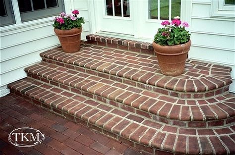 Bullnose Brick Steps by Kings Masons, via Flickr Deck Pavilion, Brick Porch, Patio Stairs, Front Door Steps, Front Porch Steps, Front Stairs, Brick Steps, Brick Patio, Patio Steps