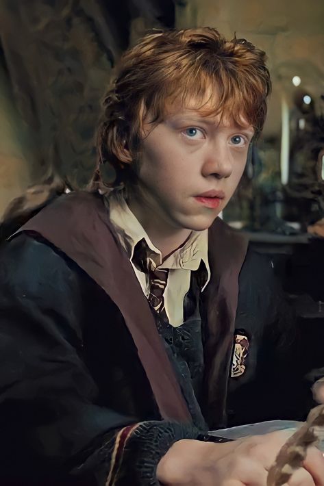 Ron Weasley Icons: Harry Potter and the Prisoner of Azkaban Ron 3rd Year, Hot Ron Weasley, Characters From Books, Characters Singing, Ron Weasley Aesthetic, Rupert Grint Ron Weasley, Weasley Aesthetic, Ron And Harry, Harry Potter Ron Weasley