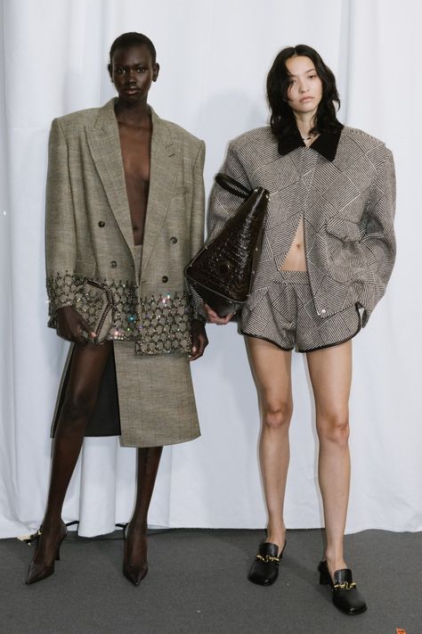 Fashion Trend 2024, Winter Ready To Wear, Stella Mccartney Style, Two Models, Runway Fashion Couture, Fall 24, March 2024, Fashion Victim, Fashion Gallery