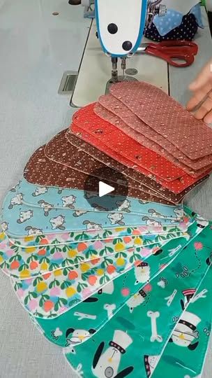 193K views · 2.6K reactions | amazing coin purse sewing idea is very easy! Teaching how to sew a coin purse | diybyrutchanoo | How to make a coin purse #diy #handmade #diycoinpurse #sewingideas #sewingtips #sewingtutorial #sewingtricks #sewingprojects #sewing | Diy By.rutchanoo Sew A Coin Purse, Coin Purse Sewing, Diy Coin Purse, Purse Diy, Purse Sewing, Pouch Tutorial, Arm Fat, Sewing Bags, Beginner Sewing Projects Easy