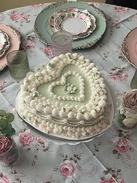 Tea Party Green Theme, Sage Green Tea Party, Sage Green Heart Cake, Sage Green Cakes, Vintage Heart Cakes Birthday, Green Heart Cake, Green Vintage Cake, Sage Green Birthday Cake, Light Green Cake