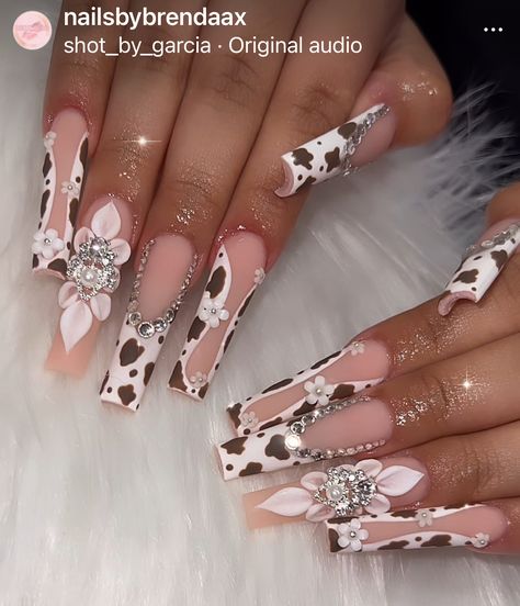 Vaquita Nails, Cow Print Nails Acrylic, Brown Cow Print Nails, Nail References, Nails Artwork, Rodeo Nails, Cow Print Nails, Cowboy Nails, Concert Nails