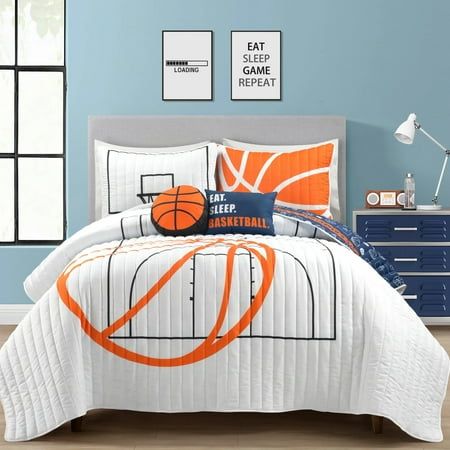 After your star youth basketball player gives it all they have on the basketball court, your child will need a cozy place to rest their head and recoup their energy for the next big game. Look no further than this bold Basketball Game Quilt Set. This fun and exciting Basketball Game Quilt Set is designed with the youth basketball player (or basketball super fan) in mind. The front features a much bolder basketball court graphic, while the reverse has a more subtle look of basketballs and backboa Basketball Theme Room, Basketball Bedroom, Star Bedroom, Basketball Room, Oversized Quilt, Sport Bedroom, Boy Rooms, Childrens Bedroom Decor, Youth Basketball