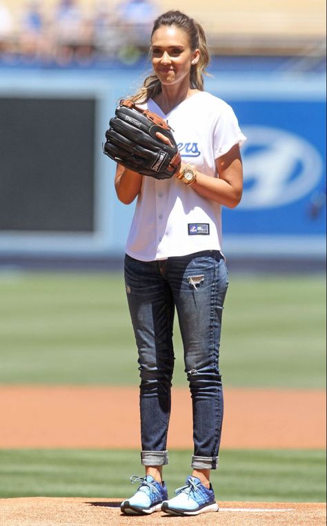 Baseball Jersey Outfit, Baseball Hat Outfit, White Skinnies, Game Outfit, Buffalo Cauliflower, Baseball Outfit, Play Baseball, Jersey Outfit, Recipes Vegan