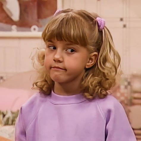 Stephanie From Full House, Stephanie Tanner Full House, Full House Season 1, Ful House, Olsen Twins Full House, Full House Tv Show, Full House Cast, Stephanie Tanner, Uncle Jesse