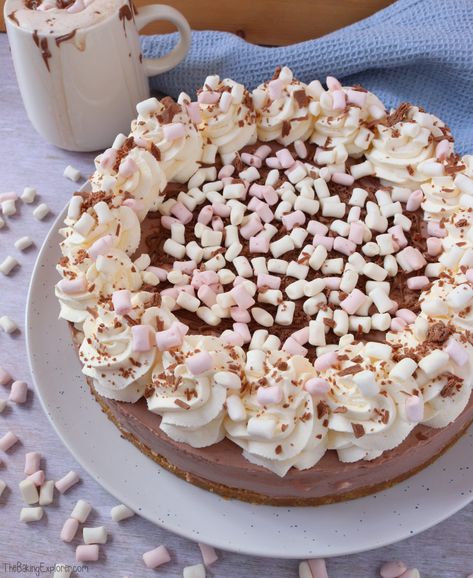 Hot Chocolate Cheesecake Chocolate Cheesecake No Bake, Hot Chocolate Cheesecake, No Bake Vanilla Cheesecake, Creamy Chocolate Cheesecake, Cheesecake No Bake, No Bake Chocolate Cheesecake, Yummy Cheesecake, Cheesecake Lovers, Uk Food