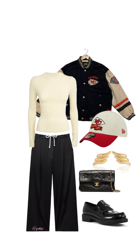 superbowl outfit I Chiefs Cheifs Superbowl Outfit, Superbowl Outfit, Chiefs Outfit, Super Bowl Outfit, Wnba, Dream Board, Autumn Summer, Ncaa, Outfit Ideas