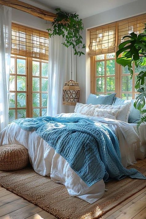 Boho Coastal Bedroom, Boho Chic Bedroom Decor, Small Bedroom Decor Ideas, Beachy Room, Chic Bedroom Decor, Boho Chic Bedroom, Coastal Bedrooms, Small Bedroom Decor, Coastal Bedroom