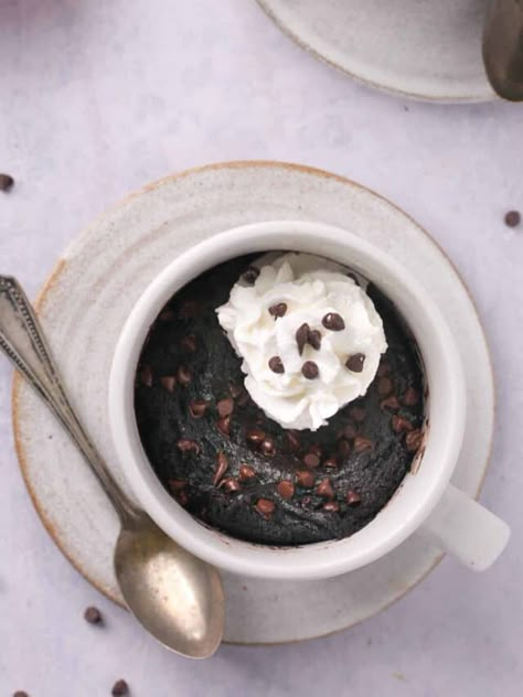 Molten Lava Mug Cake, Lava Cake In A Mug, Mug Lava Cake, Lava Mug Cake, Lauren Fit Foodie, Addition Plans, Protein Dessert Recipes, Molten Lava Cake, Mug Cake Recipes