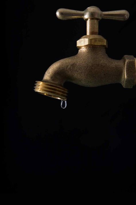 5 Plumbing Tips Every Homeowner Should Know Plumber Aesthetic, Plumbing Aesthetic, Plumbing Graphic Design, Plumbing Illustration, Plumbing Advertising, Plumbing Quote, Dripping Faucet, Water Plumbing, Drain Cleaners