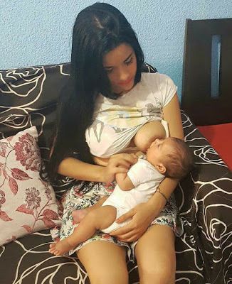 Mensaje de una madre amamantando #mamá #madre #lactancia Mother Feeding Baby, Funny Optical Illusions, Mother Feeding, Funny Dp, Instagram Dp, Romantic Movie Quotes, Hot Women Dress, Beautiful Muslim Women, Optical Illusions