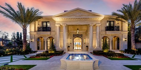 The roughly 15,500-square-foot mansion on the Newport Coast has a garage that moonlights as a night club. Spa Inspired Bathrooms, Newport Coast, Spa Inspiration, Massage Room, Expensive Houses, Walk In Pantry, Newport Beach, Glass Domes, Pacific Ocean