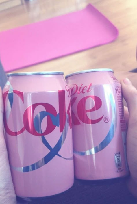 Pink Diet Coke Aesthetic, Pink Diet Coke, Pink Diet, Sydney Sage, Izzy Core, Coquette Bedroom, Coca Cola Zero, Diet Coke, Starbucks Drinks