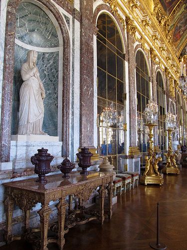 Versailles Interior, Hall Of Mirrors Versailles, Greek Castle, Versailles Hall Of Mirrors, Aesthetic Mall, Palace Versailles, Romanov Palace, France Versailles, Castles In The Sky