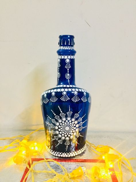 ,cut glass bottle ,cut glass ,craft for kids ,craft for girls ,handcraft#bottle_art #bottle_art_things #bottle_art_thoughts #bottle_art_using_thread ,diy projects ,crafts Mandala Art Bottle Design, Dot Mandala Bottle Art, Dot Mandala On Bottle, Mandala Bottle Art, Matka Decoration, Wine Bottle Painting, Beer Bottle Decor, Acrylic Painting Rocks, Simple Bottle Art