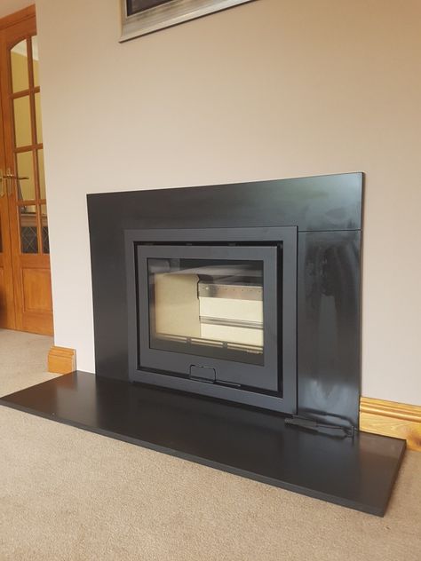 Di Lusso R6 inset with honed granite surround Inset Log Burners, Wood Stove Installation, Alcove Ideas Living Room, House Renovation Design, Inset Fireplace, Inset Stoves, Stove Black, Honed Granite, Wood Heater