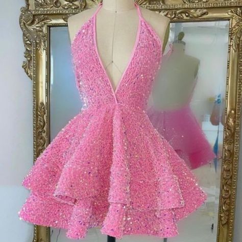 In A Size 2 Bought The Wrong Size! Never Worn! Short Poofy Dresses, Poofy Dresses, Pink Sparkly Dress, Hoco Ideas, Poofy Dress, Vintage Halter Dress, Cocktail Dress Yellow, Beaded Party Dress, Homecoming Ideas