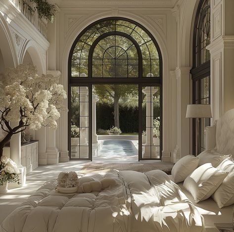 Old Money Bedrooms Aesthetic, Modern Elegant Room, French Estate Interior, Medium Home Exterior, Soft Modern House, Italian House Interior Bedrooms, Cozy Mansion Exterior, Old Money House Bedroom, European Master Bedrooms Decor