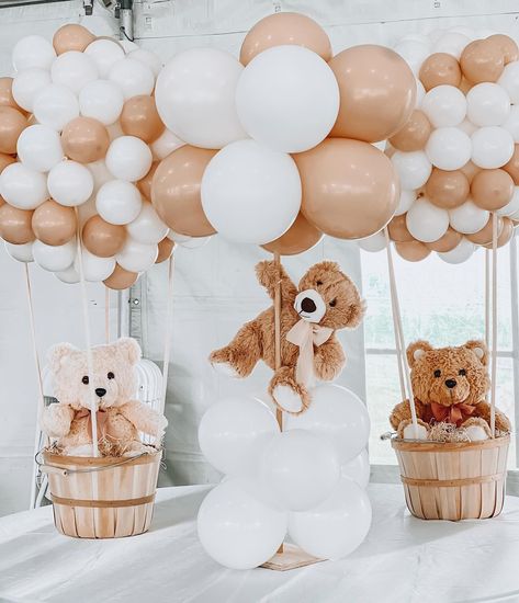 Floating bear season is here 🤍🧸 order your centerpieces today 😍 #balloongarland #balloons #balloondecor #balloondecoration #fyp #viral #trending #California #orangecounty Baby Float, Fun Party Themes, Shower Columns, Baby Bear Baby Shower, March 30, Balloon Garland, Balloon Decorations, Party Themes, Floating