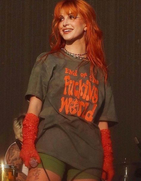 Haley Williams Hair, Hayley Williams Style, Normcore Outfits, Haley Williams, Hayley Paramore, Taylor York, Paramore Hayley Williams, Oh My Goddess, Hayley Williams