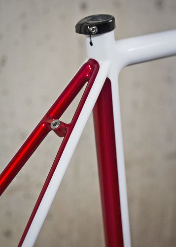 Z5i | Custom Kandy Red/White | Parlee Cycles | Flickr Custom Bikes Bicycles, Bicycle Reference, Bici Retro, Bicycle Paint Job, Bicycle Quotes, Paint Bike, Bicycle Saddles, Bicycle Diy, Bike Seat Cover