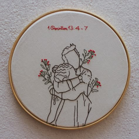 Bordado Livre em Bastidor - Casal no Elo7 | Stefany Ogawa (10D3A4B) Embroidered Canvas Art, Hand Embroidery Videos, Hand Embroidery Kit, Border Embroidery Designs, Embroidered Art, Pola Sulam, Hand Embroidery Projects, Hand Embroidery Flowers, Embroidery Flowers Pattern