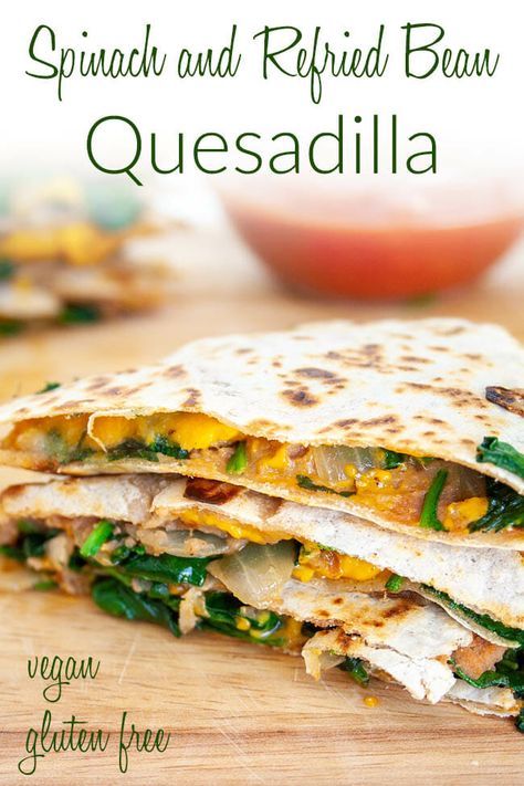 This Spinach and Refried Bean Quesadilla is loaded with flavor, comes together in less than 15 minutes and can be the main dish or appetizer. Refried Bean Quesadilla, Appetizer Healthy, Bean Quesadilla, Cubed Chicken, Refried Bean, Vegetarian Quesadilla, Easy Healthy Dinner, Vegan Lunch Recipes, Dinner Recipes Healthy