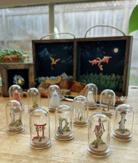 Polymer Clay Diorama, Tiny Jar Crafts, Mini Diorama, Diy Crafts Bookmarks, Tiny Jars, Fairy Garden Crafts, Mini Glass Bottles, Jar Art, Tanah Liat