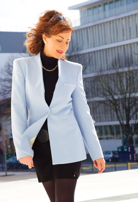 Outfit Blazer, Blazer Bleu, Blazer Outfit, Zara Blazer, Fashion Over 50, Inspiration Mode, Women's Blazer, Porter, Lookbook