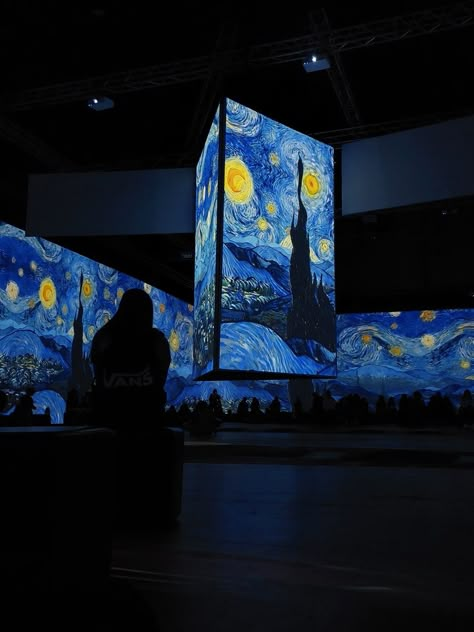 Stray Night, Pictures Of Art, Van Gogh Aesthetic, Artwork Quotes, Van Gogh Exhibition, Starry Night Painting, Arte Van Gogh, Starry Night Van Gogh, People Online