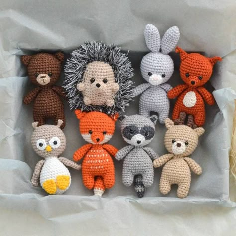 "Woodland animals ❤️🌲" Knitted Woodland Animals, Forest Animals Crochet, Crochet Woodland Mobile Free Pattern, Crocheted Woodland Animals, Woodland Nursery Crochet, Crochet Toy Set, Woodland Crochet Patterns, Crochet Woodland Animals Free Pattern, Amigurumi Woodland Animals