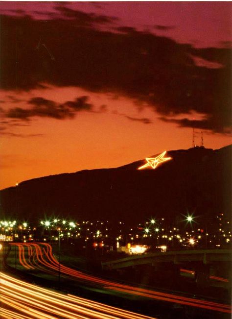 The Famous El Paso Star :) I PASSED THIS DRIVING ON THIS INTERSTATE!! TOO COOL!! Texas Towns, Sun City, Texas Travel, What Makes You Happy, You Happy, New Mexico, Travel Posters, Places To See, Places Ive Been