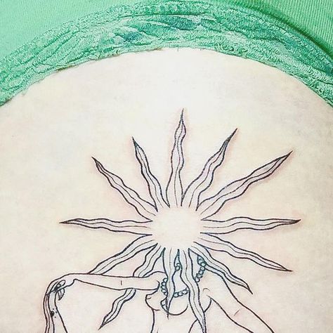 Tattoos in Cambridge on Instagram: "Sun Goddess ✨🌞 special design for my customer. Please don’t copy 🤚🏻

#tattoo #minimalism #minimalismtattoo #minimalismo #tatuaje #fineart #finelinetattoo #fineline #tattoodesign #blacktattoo #blacktattooart #cambridge #tattoocambridge #cambridgetattoo" Sun Goddess Tattoo, Goddess Tattoo, Fine Line Tattoos, Black Tattoos, Cambridge, Tattoo Designs, Fine Art, Tattoos