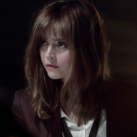 Dr Face Claim, Clara Oswald Hair, Clara Oswald Icons, Jenna Coleman Bangs, Jenna Coleman Icons Aesthetic, Jenna Coleman Hair, Jenna Coleman Blonde, Jenna Coleman Medieval, Instagram Food Pictures