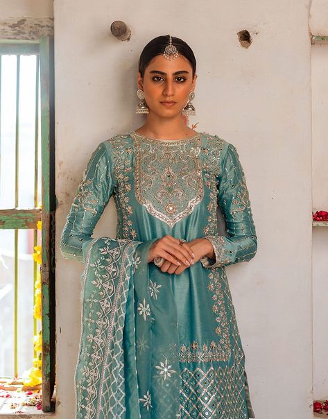 Iqra Aziz Dresses, Kurti And Sharara, Nikkah Outfit, Faiza Saqlain, Silk Kurti, Bridal Elegance, Silk Trousers, Sharara Set, Traditional Attire