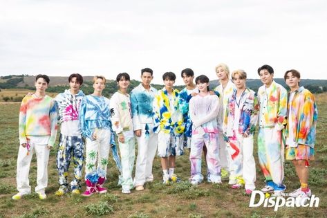 231025 'God of Music' MV Filming Behind | Dispatch Exclusive Photos Seventeen Outfit Ideas, God Of Music, Changchun, Seventeen Scoups, Concert Fits, Pledis Entertainment, A Group, Concert Outfit, Boy Bands