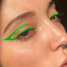 Pinterest - Minimal Neon Green Graphic Eyeliner | Inspo | ShopLook Grafik Eyeliner, Makeup Verde, Editorial Make-up, Festival Make Up, Maquillage On Fleek, Green Eyeliner, Neon Makeup, Make Up Inspiration, Graphic Makeup