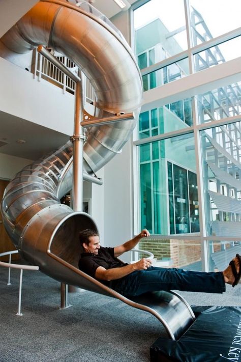 20 Cool and Fun Indoor Slides,my house will have an indoor slide. im so getting this for my house Kids Indoor Playhouse, Indoor Slide, Playground Slide, House Slide, Indoor Playhouse, Piscina Interior, Indoor Slides, Build A Playhouse, Cool Slides