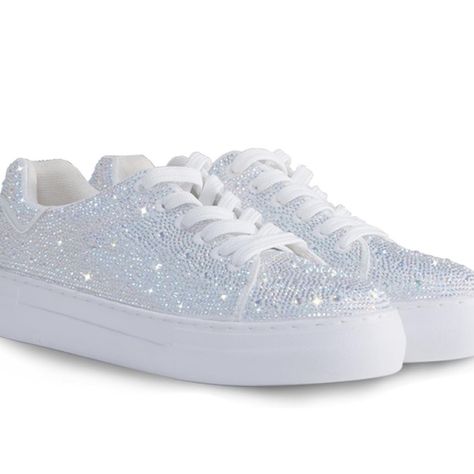 Taylor Swift Shoes, Bling Sneakers, Rhinestone Sneakers, Platform Tennis Shoes, Diamond Shoes, Platform Tennis, Glitter Fashion, Shoes Bride, Baseball Shoes