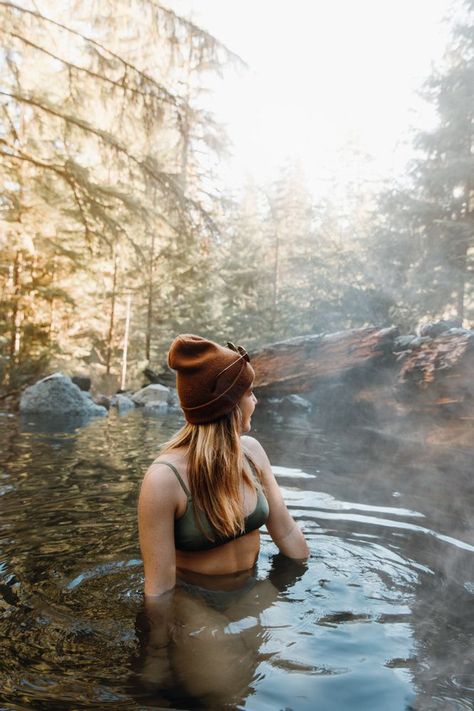 Hot Spring Instagram Pictures, Hot Spring Photoshoot Ideas, Hot Spring Poses, Hot Springs Photoshoot Ideas, Hot Spring Picture Ideas, Hotspring Photoshoot, Hot Spring Photoshoot, Hot Springs Picture Ideas, Off The Grid Aesthetic