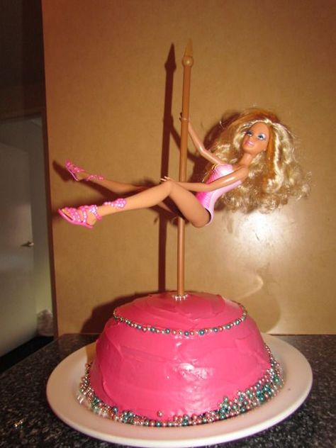 Barbie In Cake, Funny Barbie Cake, Bibble Barbie Cake, Bad Birthday Cakes, Things I Want For My Birthday, Birthday Barbie Cake, Barbie Cake Birthday, Birthday Cake Barbie, Pink Birthday Cake Ideas