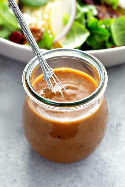 Maple Dijon Dressing (Maple Dijon Vinaigrette) Best Balsamic Dressing Recipe, Salad Dressing Balsamic Vinegar, Balsamic Vinaigrette Dressing Recipe, Dijon Vinaigrette Dressing, Low Calorie Salad Dressing, Maple Dijon Dressing, Balsamic Dressing Recipe, Balsamic Vinegar Dressing, Balsamic Vinegar Recipes