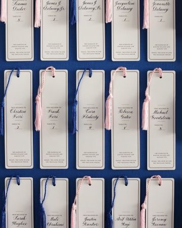 Bookmark Escort Cards. In keeping with the literary theme of this couple's reception location, letterpressed bookmarks, calligraphed with attendees' names, led them to their seats. Creative Seating Cards, Wedding Couple Table, Literary Wedding, Wedding Seating Cards, Stile Boho Chic, Wedding Reception Ideas, Wedding Details Card, Seating Cards, Wedding Favors Cheap