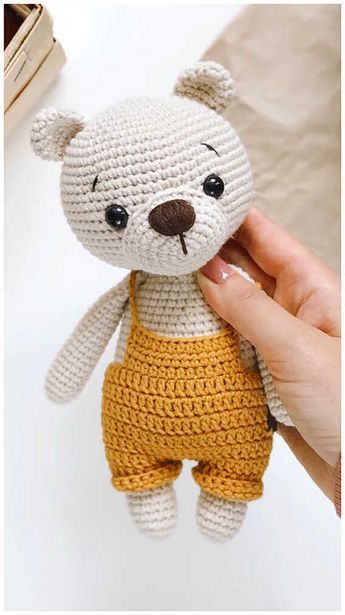 Amigurumi Bear with Bag Free Pattern - Free Amigurumi Amigurumi Teddy Bear Free Pattern, Teddy Bear Crochet Pattern Free, Crochet Bear Free Pattern, Crochet Bear Pattern Free, Bear Crochet Pattern Free, Amigurumi Bear Free Pattern, Teddy Bear Amigurumi Free Pattern, Bear Amigurumi Free Pattern, Toys Quotes