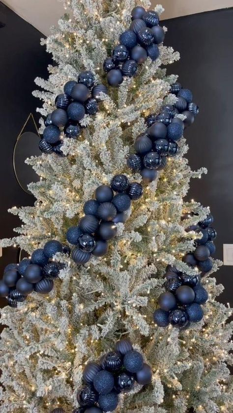 Navy White And Silver Christmas Tree, Homemade Christmas Decor, Christmas Tree Decorating Themes, Homemade Christmas Decorations, Blue Christmas Tree, Silver Christmas Tree, Christmas Tree Decorating, Winter Wonderland Christmas, Flocked Christmas Trees