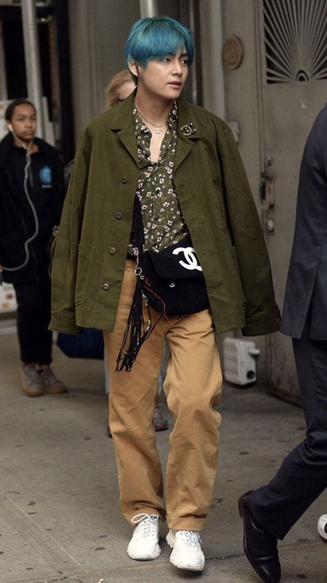 #kimtaehyung ; #taehyung ; #v ; #maknaeline ; #bts ; #bangtanboys ; #kpop ; #kpopidol ; #idol ; #korea Bts V Outfits, Bts V Airport Fashion, Kim Taehyung Fashion, Bts Airport Fashion, Taehyung Fashion, Bts Fashion Style, Bts Outfits, Bts Fashion, Bts Airport