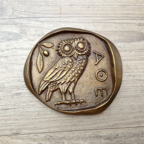 athena Owl Goddess, Athena Symbol, Athena Aesthetic, Athena Cabin, Athena Greek Goddess, Athena Tattoo, Athena Owl, Mark Of Athena, Goddess Athena