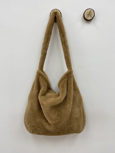 Cute Winter Fits, Fluffy Shoulder Bag, Sacs Tote Bags, Diy Bags Patterns, Plush Bags, Women's Bags By Style, Brown Tote, Brown Shoulder Bag, Bags Aesthetic